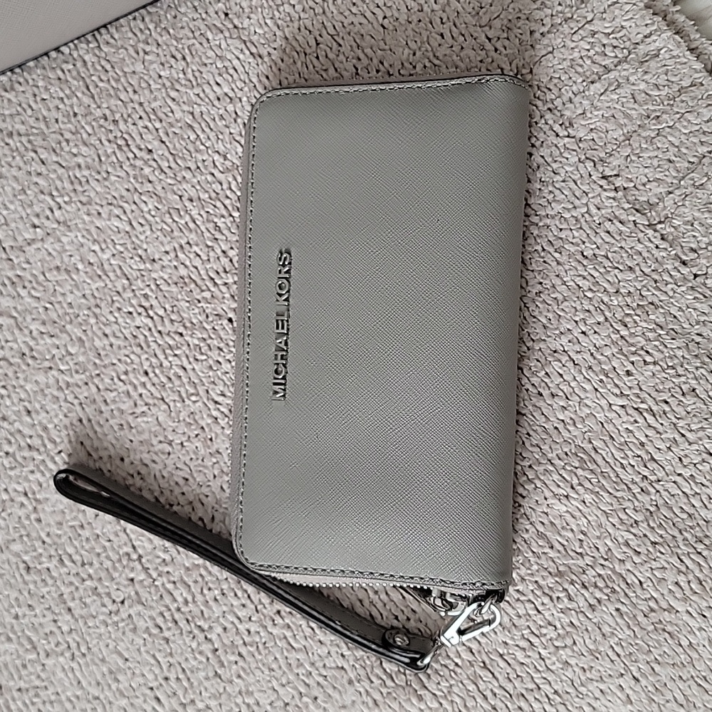 Michael Kors wallet